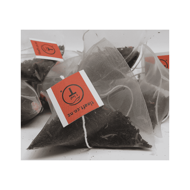 Christmas tea with NZ Mānuka pyramids